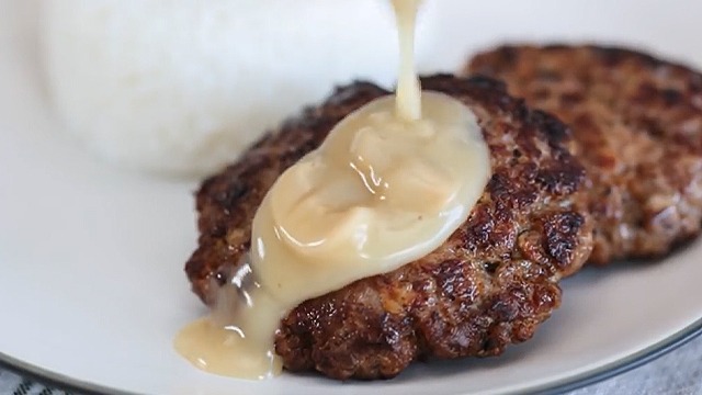 burger steak with mushroom gravy with steamed white rice